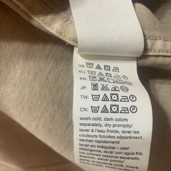 Calvin Klein jacket like new worn once - Picture 6 of 7